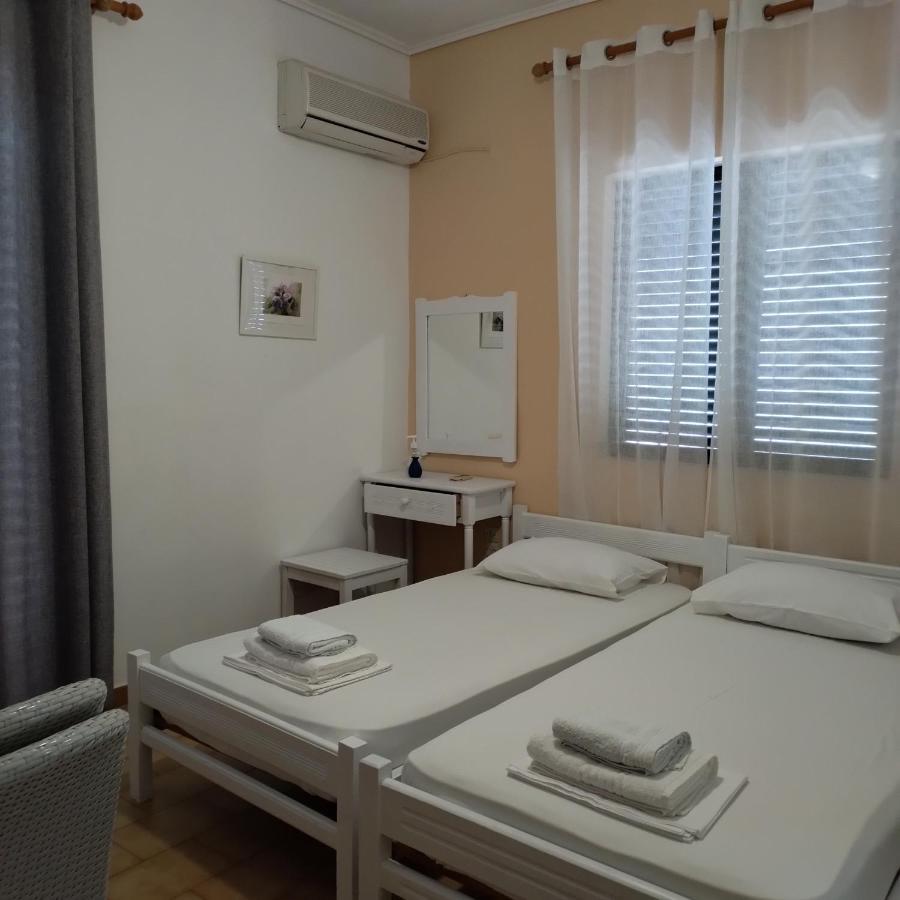 Papas Rooms On The Seafront Ωρεοί Εξωτερικό φωτογραφία