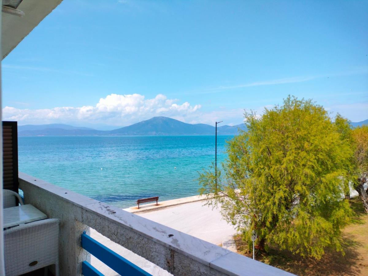 Papas Rooms On The Seafront Ωρεοί Εξωτερικό φωτογραφία