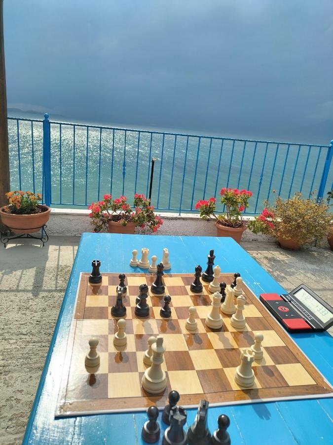 Papas Rooms On The Seafront Ωρεοί Εξωτερικό φωτογραφία
