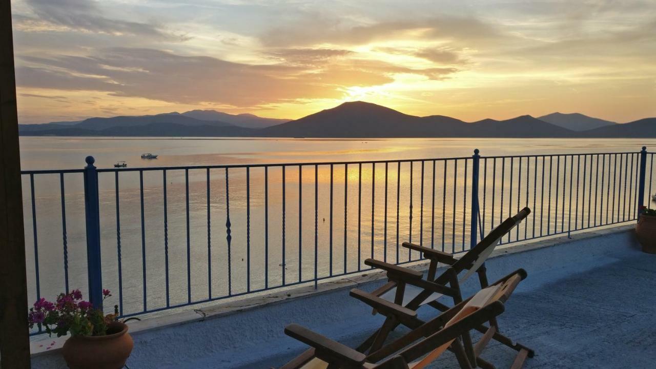 Papas Rooms On The Seafront Ωρεοί Εξωτερικό φωτογραφία